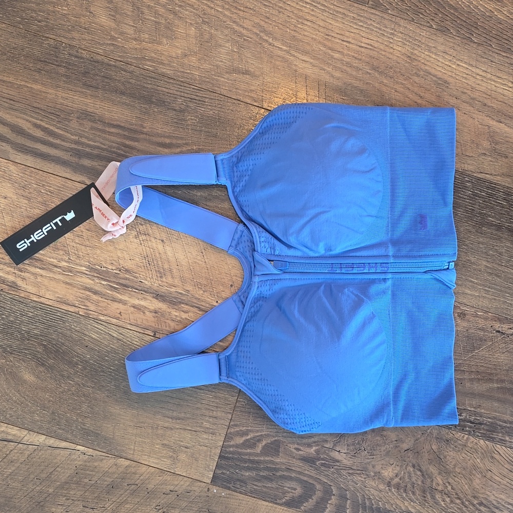 NWT Shefit Lounge / Sports Bra